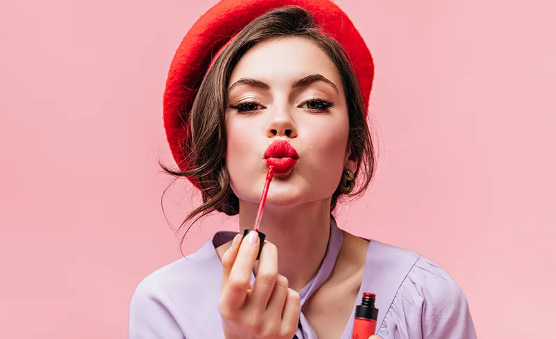 Monsoon-Proof Makeup: Beauty Essentials That Stay Fresh in Rainy Weather